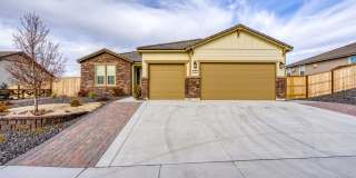 Panoramic views of the valley with a modern updated home! Gallery 1