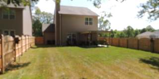 Stunning 3-Bed, 2.5-Bath Home with Hardwood Floors and Fenced Yard in Knoxville Gallery 1