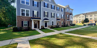 3BR/2.5BA End Unit Townhome 3BR/2.5BA End Unit Townhome Gallery 1