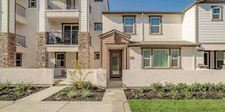 STUNNING 3/2.5 (Natomas)! Gym, Pool, Solar - THE WORKS!  Please view ads for viewings! Gallery 1