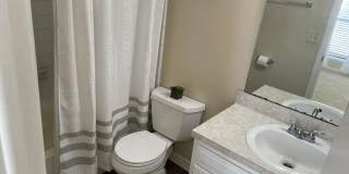 2 Bedroom Townhome in Lexington Square 2 Bedroom Townhome in Lexington Square Gallery 12