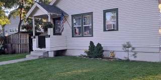 362 1st Avenue West N Gallery 1