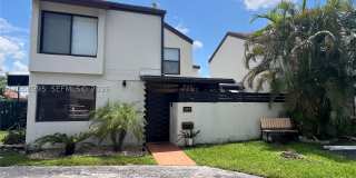 447 NW 98th Ct Gallery 1