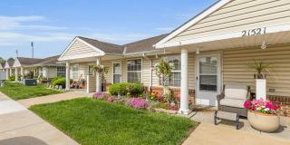 Spring Hill Villas Gallery 6