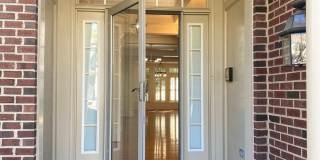 3 Bedroom Townhome in Sterling, with a large complete loft on top floor Gallery 4