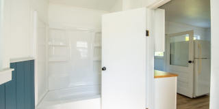 3 Bedroom Single Family Home! Gallery 9