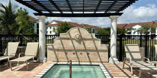 1020 Villa Ln Gallery 23