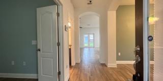 4/3/2 HOME IN EDINA GARDEN OF EDEN Gallery 4