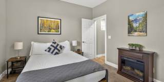 2561 W Cripple Creek Drive Gallery 16