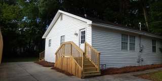 WALK to FSU Stadium! RENOVATED 3/2 w/ Stainless Steel Appliances, Plank Vinyl Floors, & Washer/Dryer! Avail Now for $1500/month! Gallery 1