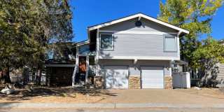 Large fully furnished beautiful home w/ boat dock avail. for a longterm lease or seasonal lease! Starting 08/01/2026 Call me today. Gallery 1