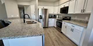 4212 E Sandia Street Gallery 7