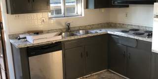 South Knox 2BR/ 1BA one-level house Gallery 7