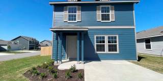 Great 2 story, 3 bedroom, 2.5 bathroom home available in Rancho del Cielo subdivision! Gallery 1