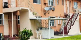 3670 SW 10th St Gallery 12