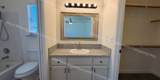 4 Bed/ 2 Bath Available Now! Gallery 16