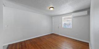 1531 Louisiana Street Gallery 7