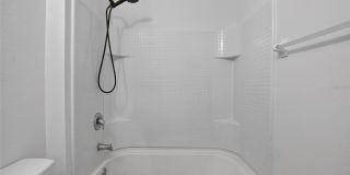 16441 TREASURE POINT Drive Gallery 8