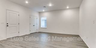 8024 NW 110th Dr Gallery 3