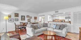 11863 Wimbledon Circle Gallery 1