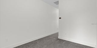 13031 MICHAEL CALLIN Alley Gallery 9