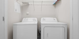 Beautiful 2-Bedroom Townhouse Near NCSU, Available June 15! Gallery 18