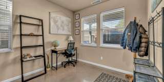 VALUE-PACKED 4 BEDROOM HOME WITH LARGE WALK-IN CLOSETS NEAR UNR Gallery 41