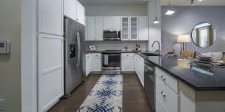 Gateway Chastain Gallery 82