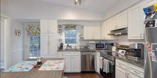 Beautiful and Remodeled Midtown Home!!!!! Gallery 10