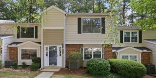Modern 3BD, 2.5BA North Raleigh Townhome with Upgrades in a Prime Location Near Top Shopping, Dining & Major Highways Modern 3BD, 2.5BA North Raleigh Townhome with Upgrades in a Prime Location Near Top Shopping, Dining & Major Highways Gallery 1