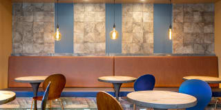 Pierpont By Urbana Gallery 11