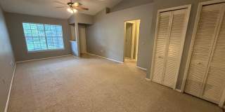 Convenient 2/2 Orlando Condo – Water & Garbage Included! Convenient 2/2 Orlando Condo – Water & Garbage Included! Gallery 4