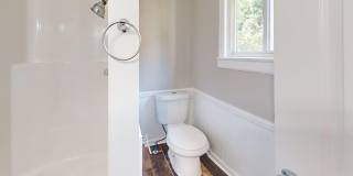 Renovated 3 Bedroom Single Family Home - 982 Collinwood Ave Gallery 17