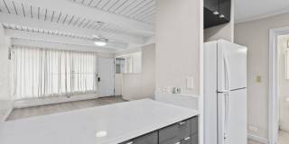 Renovated Tropic Gardens Town House for rent! Gallery 4