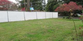 3 bedrooms, 2 Baths Ranch Home with Large, Fenced Yard in the River Crest Neighborhood! Gallery 19