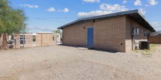 2 Bedroom 2 Bathroom Home with Flex Space & Spacious Backyard! Gallery 20