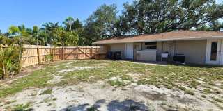 Charming 2BR/ 2BA/ 2 Car Garage - Near Phillippi Creek Charming 2BR/ 2BA/ 2 Car Garage - Near Phillippi Creek Gallery 23
