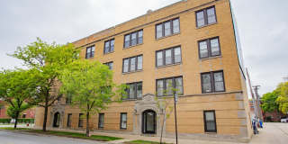 6150 N RAVENSWOOD Avenue 6150 N RAVENSWOOD Avenue Gallery 1