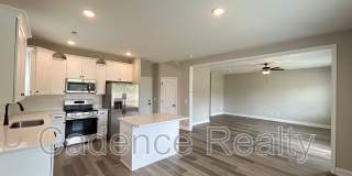 1613 Grey Cliff Run Gallery 10