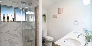 1600 N Kingsley Dr Gallery 14