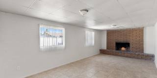 7422 W Turney Avenue Gallery 16