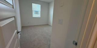 4738 E Kenneth Lane Gallery 6