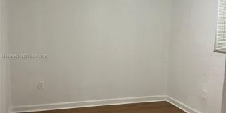 180 NE 71st St Gallery 6