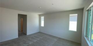 2565 E Embry Gallery 35