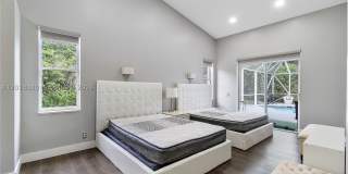 9251 NW 42nd Ct Gallery 17