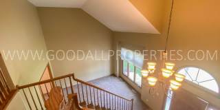 Executive Home - 4 Bedroom, 3.5 Bathroom in Country Club Neighborhood with Finished Basement Gallery 6