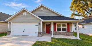 Charming 3 bedroom / 2 bathroom home in Oronogo Mo!! Fenced in Yard!! - Spacious and Move in Ready!! Gallery 1