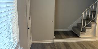 813 S Grosvenor Ct Gallery 31