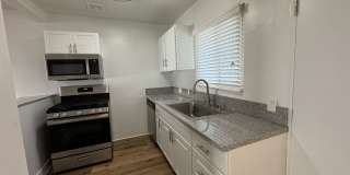 400-420 N. Oakland Ave. Gallery 28