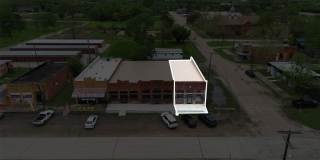 116 E Calhoun Street Gallery 1